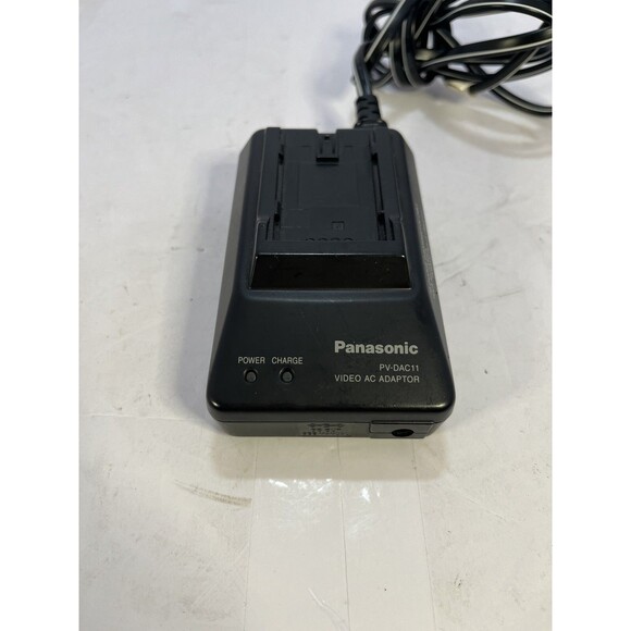 Panasonic Palmcorder PV-DV953D 2.5" Display 3MP MiniDV Camcorder HUGE Bundle - Picture 13 of 16